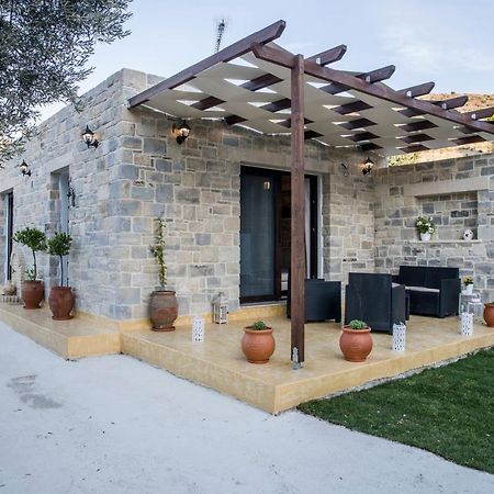 קמילרי Villa Mira מראה חיצוני תמונה