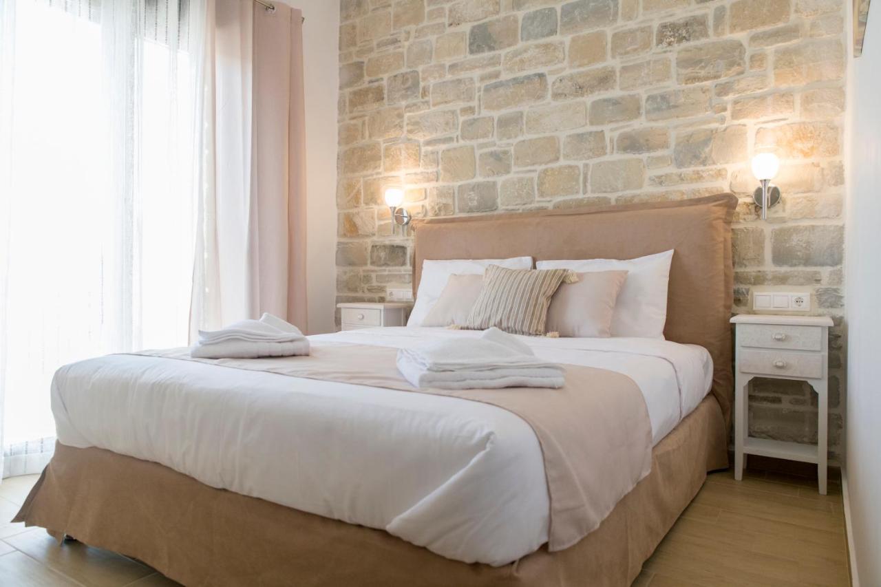 קמילרי Villa Mira מראה חיצוני תמונה