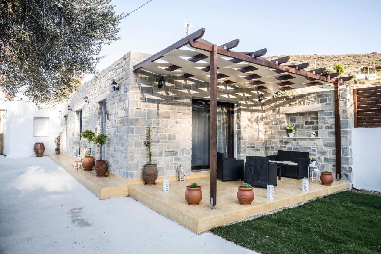 קמילרי Villa Mira מראה חיצוני תמונה